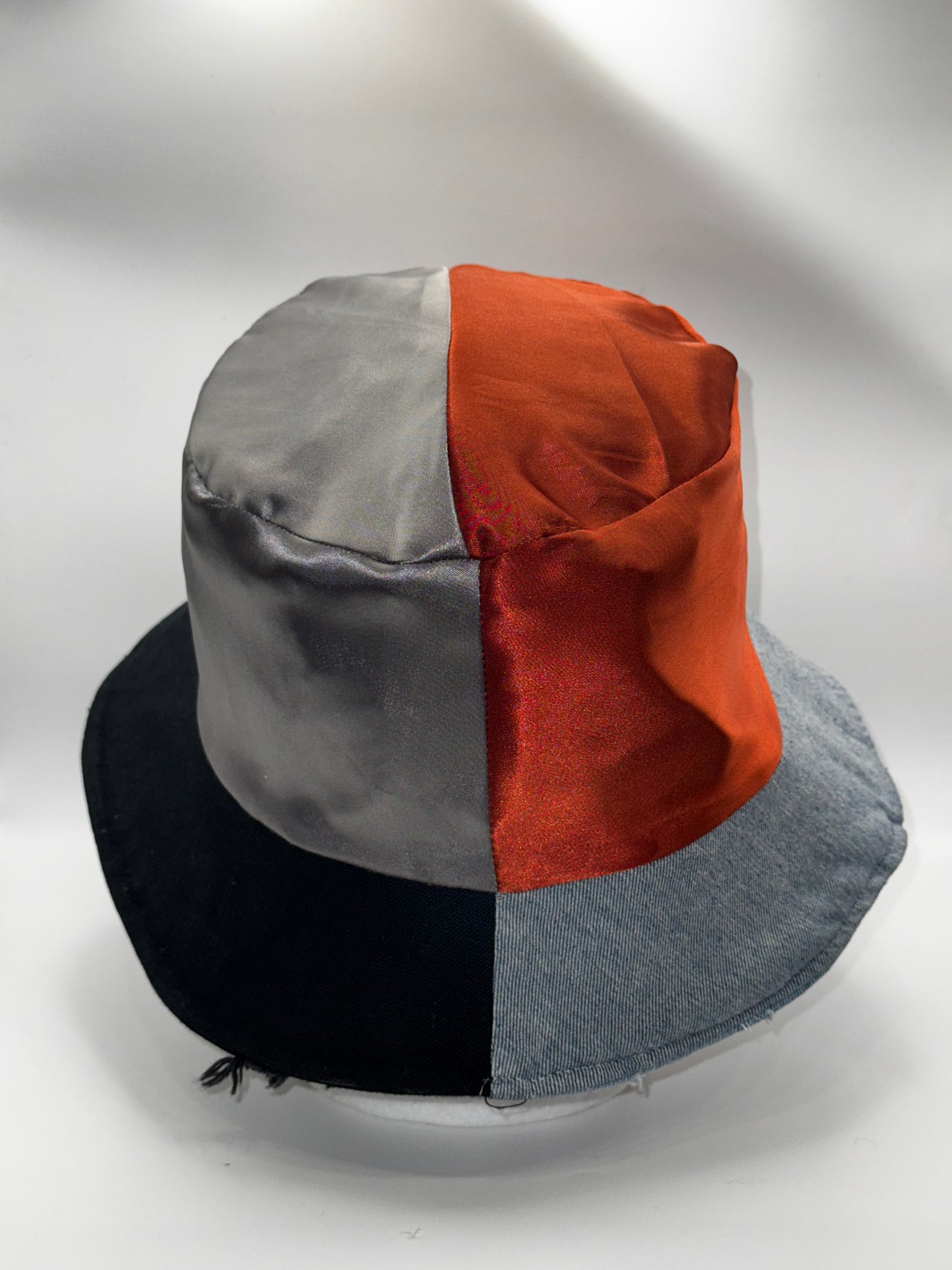 Harmony (Light Blue & Black)