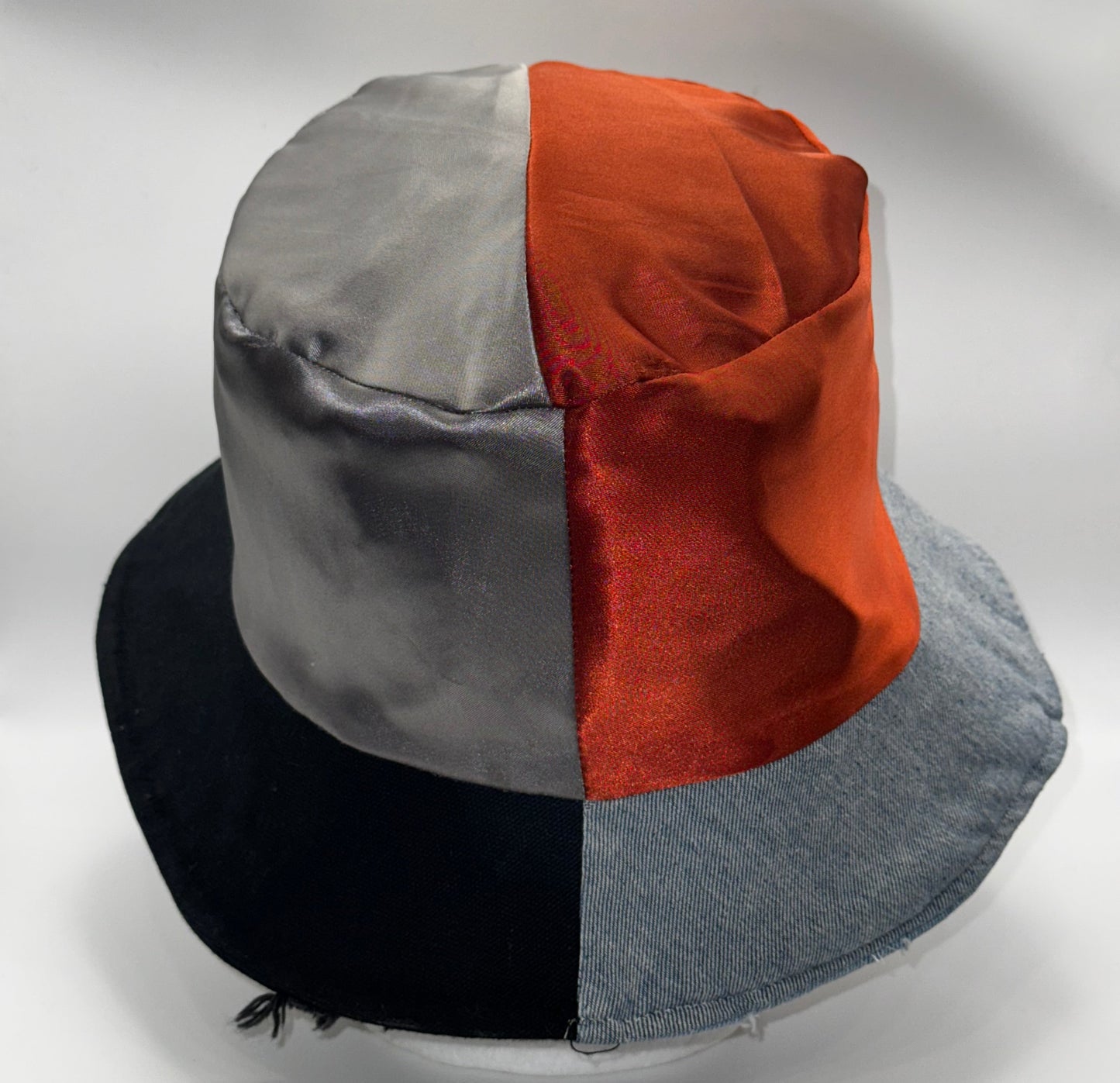 Harmony (Light Blue & Black)