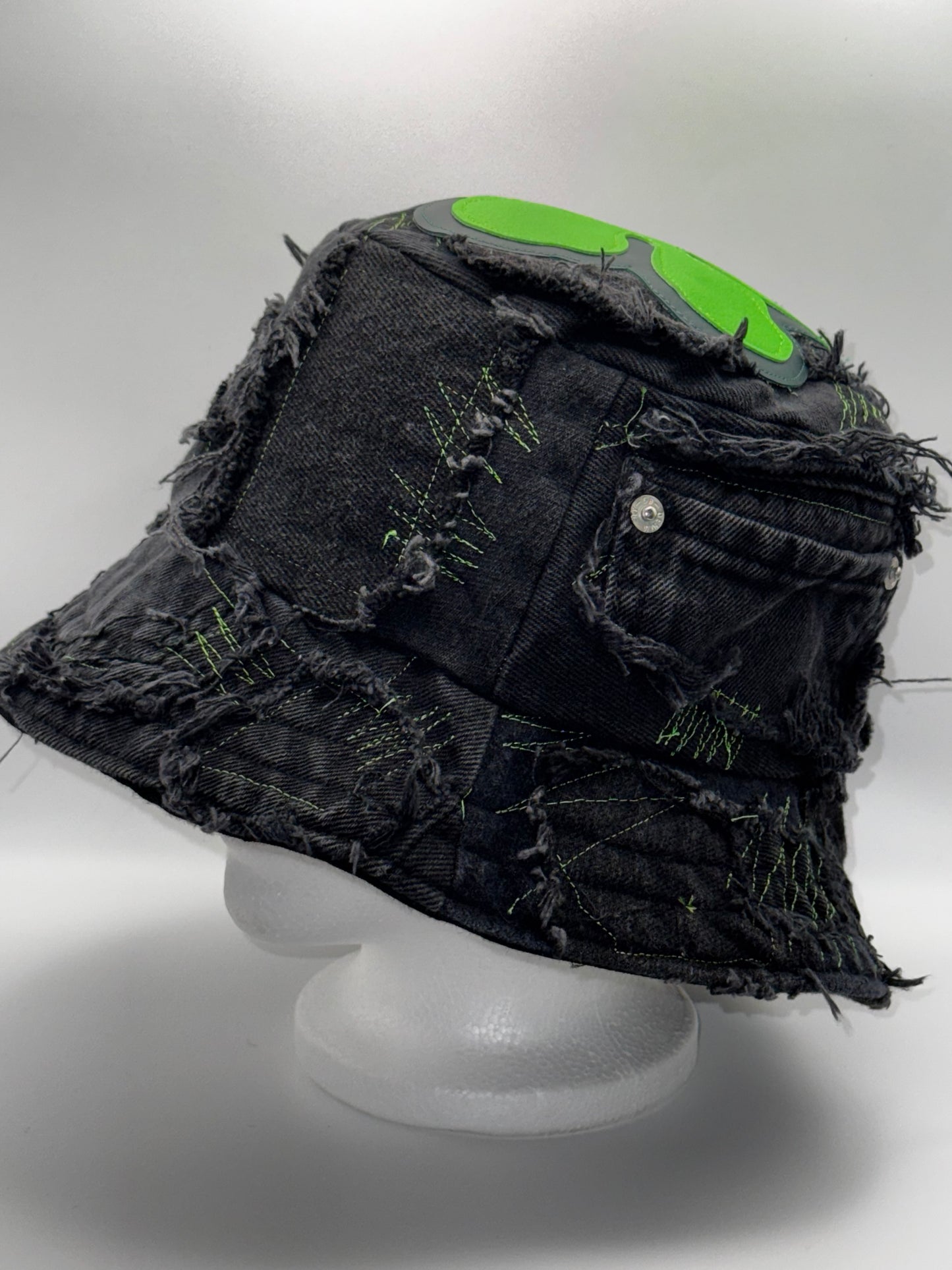 Lazer (Black & Electric Green)