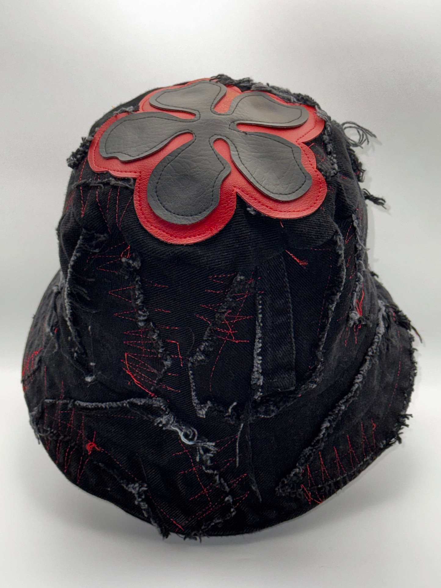 Venom (Black & Red)