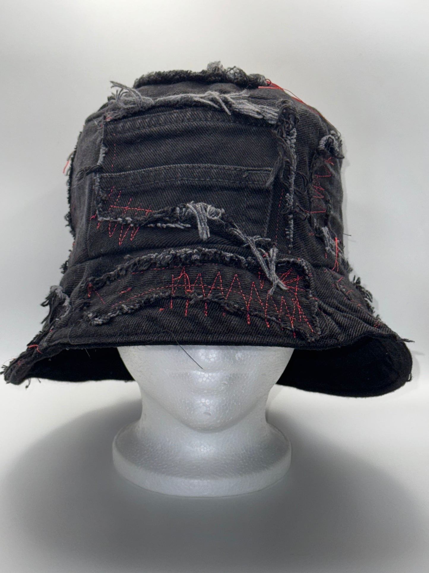 Venom (Black & Red)