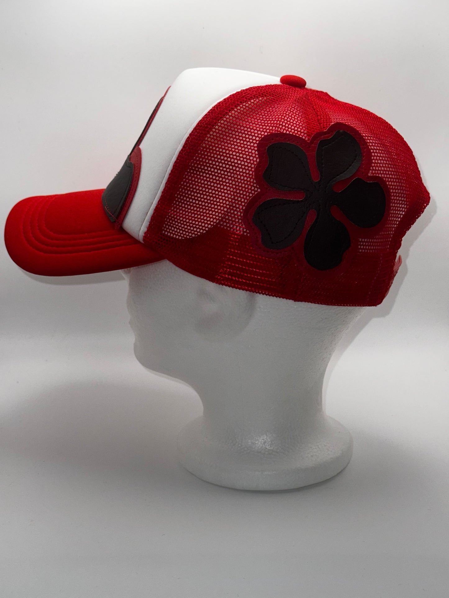 Wilde Trucker (Red & Black)