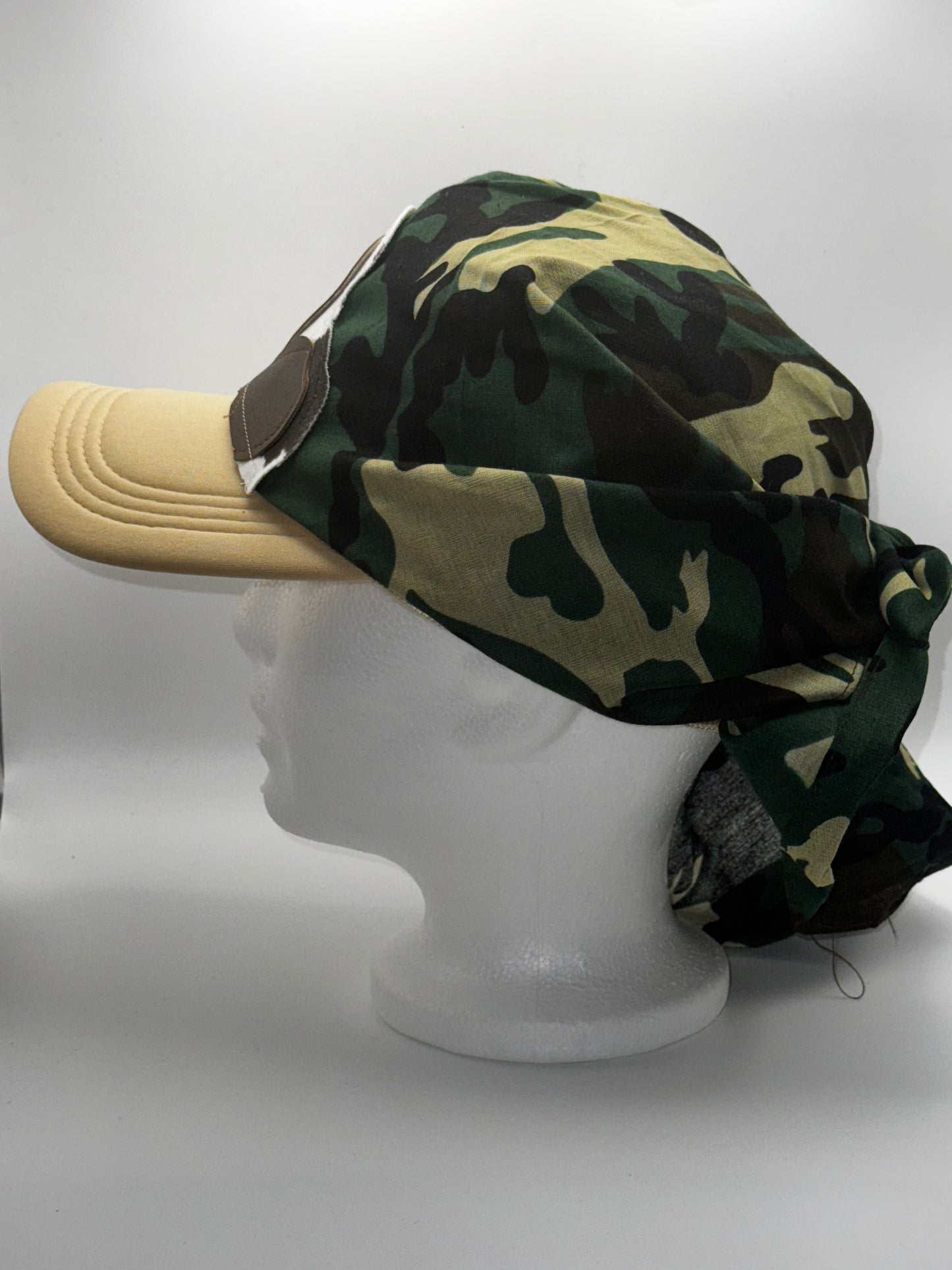 Wilde Trucker W/ Scarf (Tan & Camo)