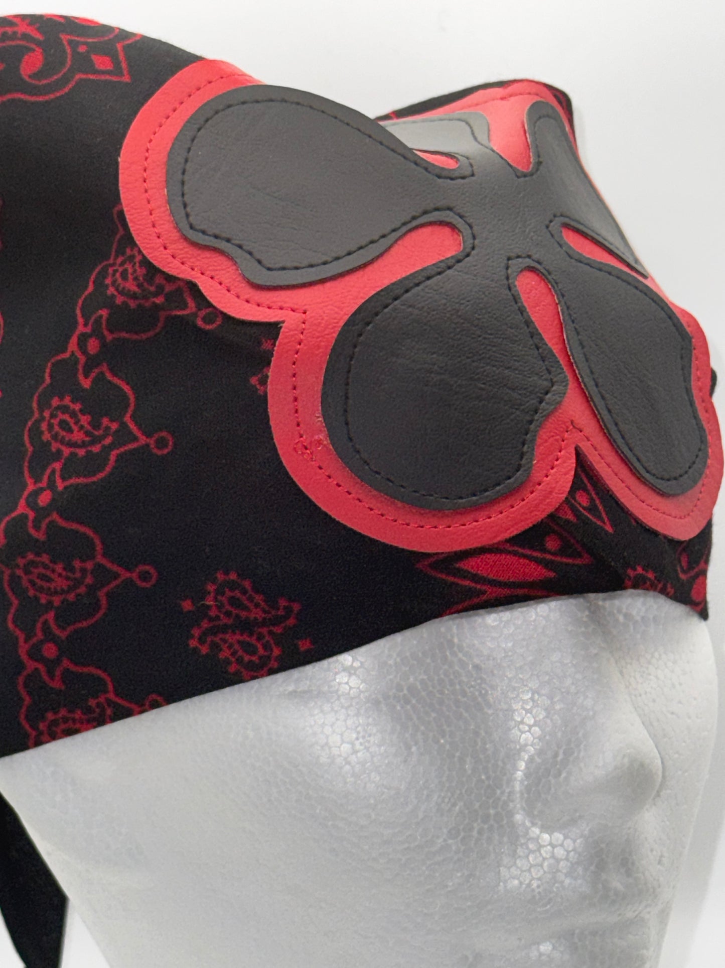 Wilde Bandana (Red & Black)