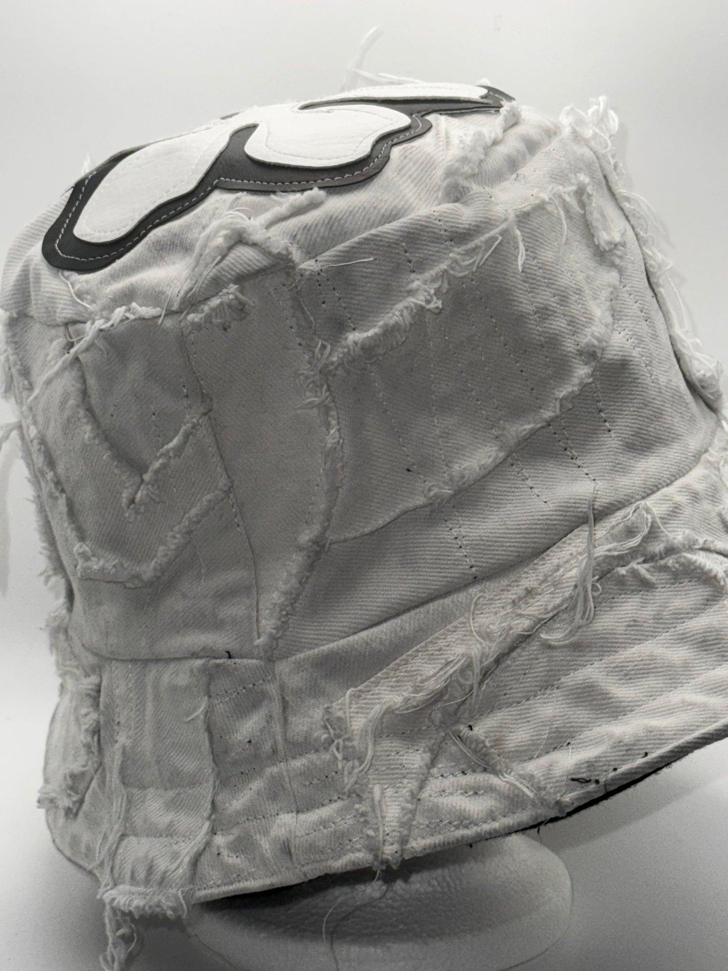 Oreo (White & Black)