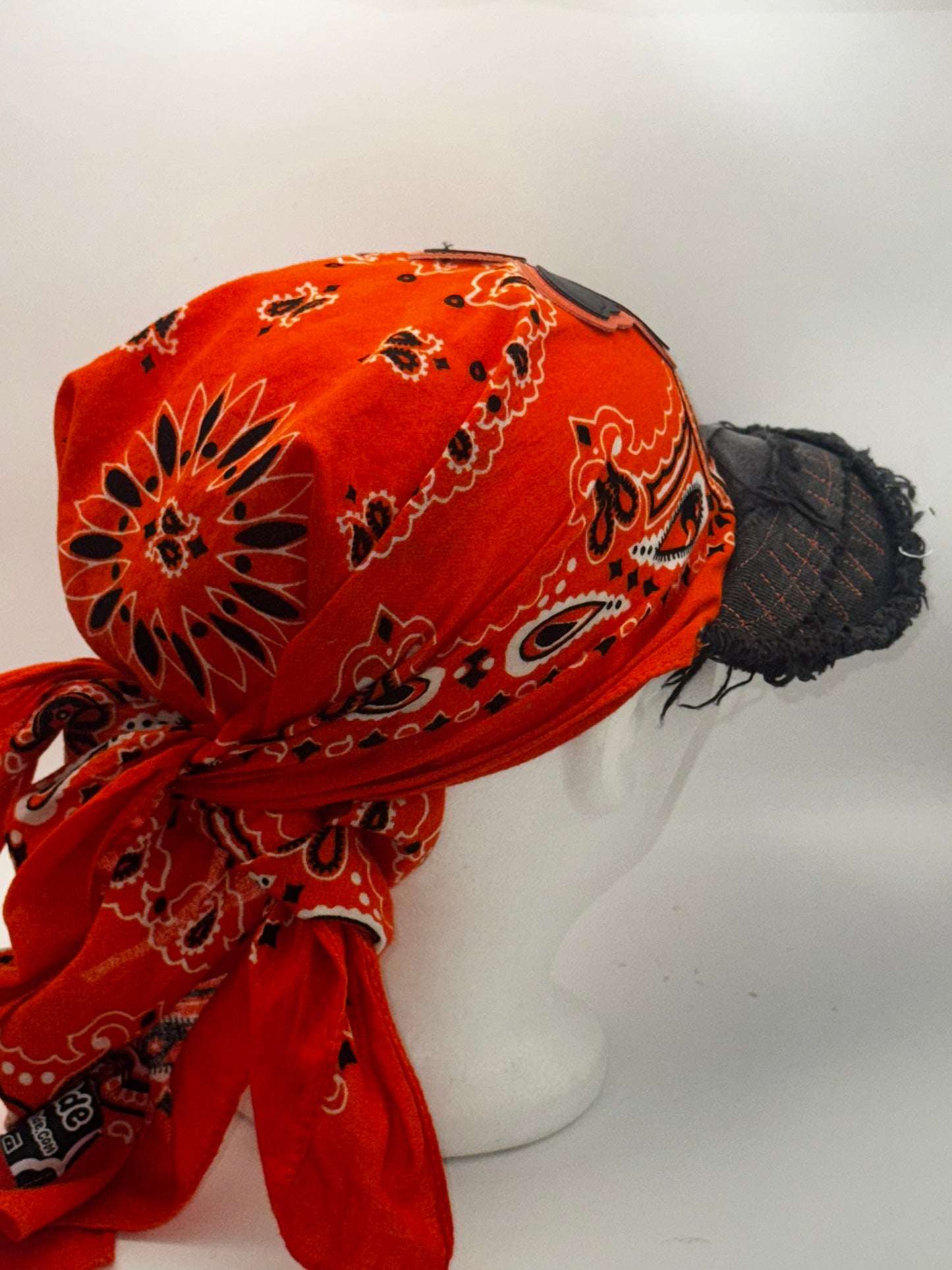Wilde Flow-Cap (Orange & Black)