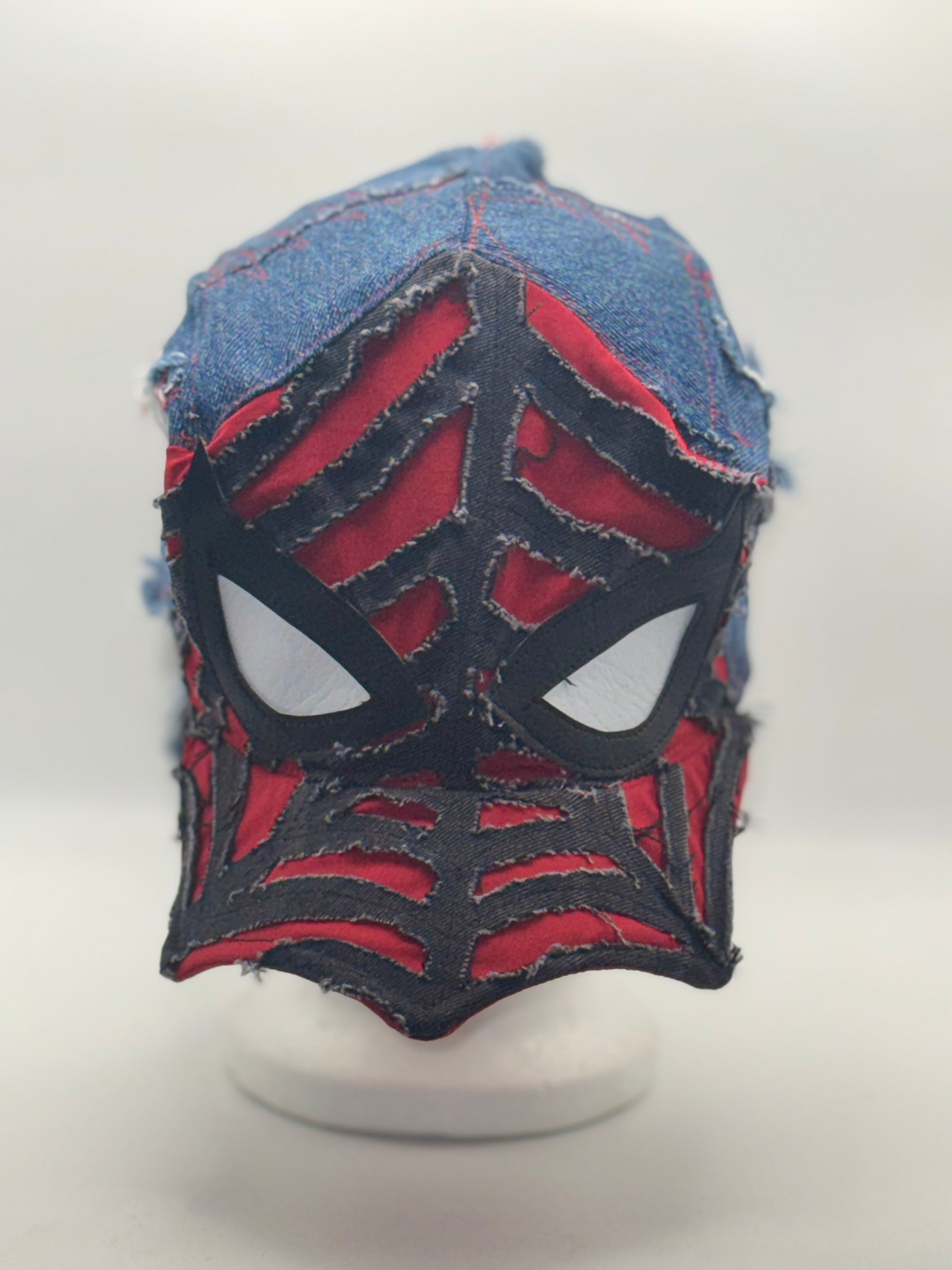 Tyye Back (Spideyy-Man)