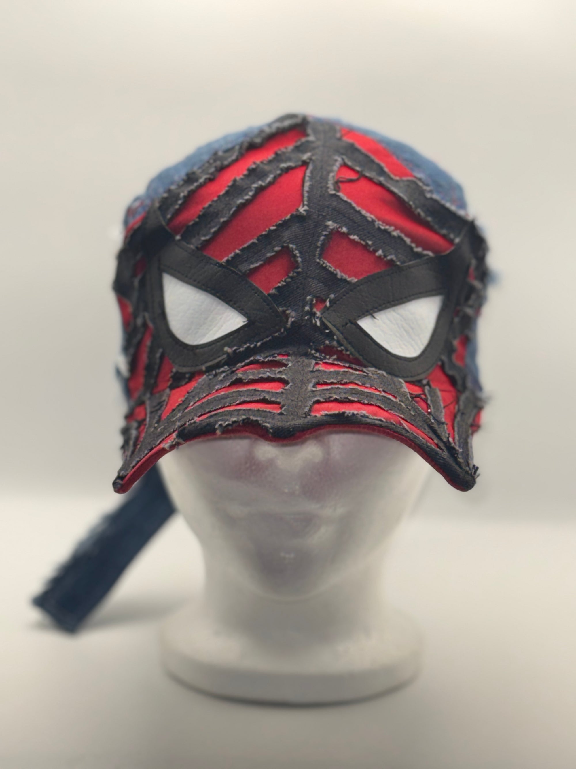Tyye Back (Spideyy-Man)