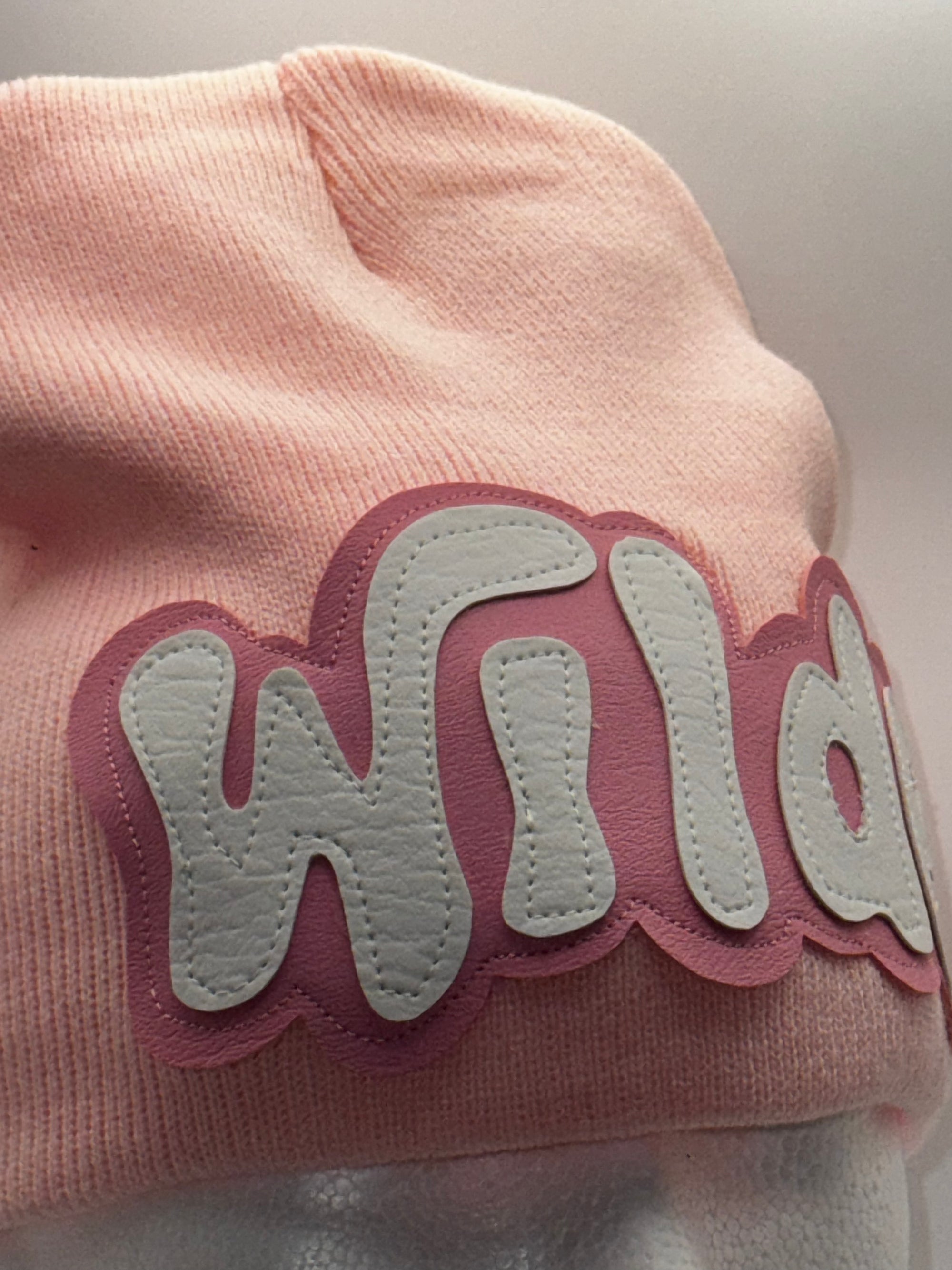 Pink &amp; White (Wilde Logo)